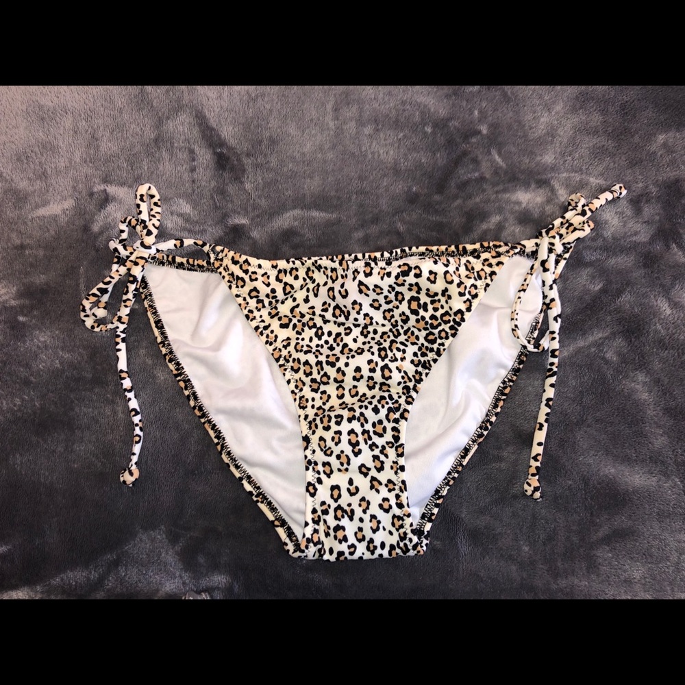 Victoria’s Secret Leopard Pattern Bikini Bottom